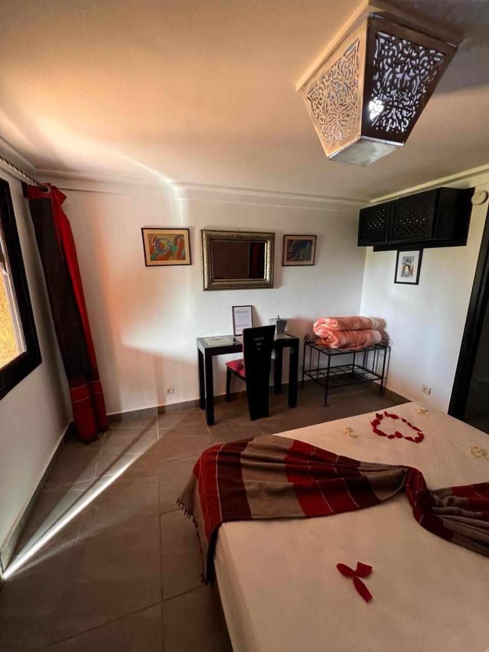 Villa Tata Marie Maison D'Hotes Marrakech Marrakesh Exterior foto